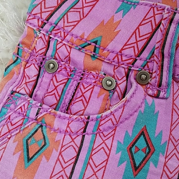 Super cute shorts, size 00 - Picture 4 of 4